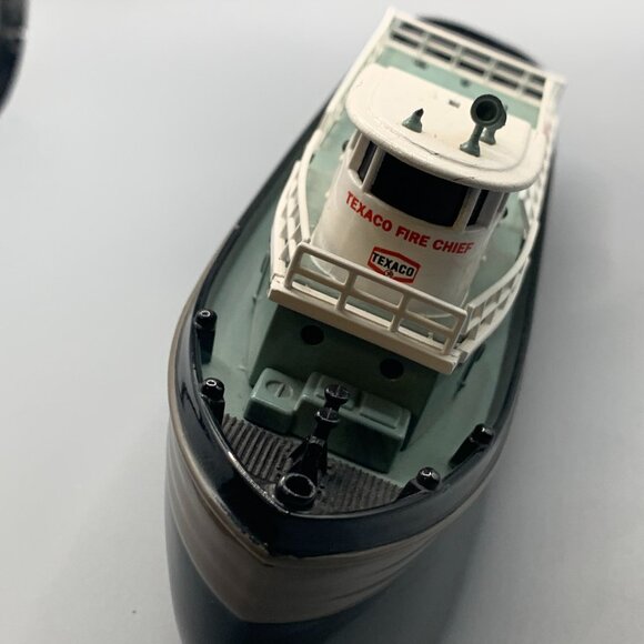 ERTL Texaco Fire Chief Tugboat Bank 2000 Diecast SELLING AS IS - Picture 1 of 4